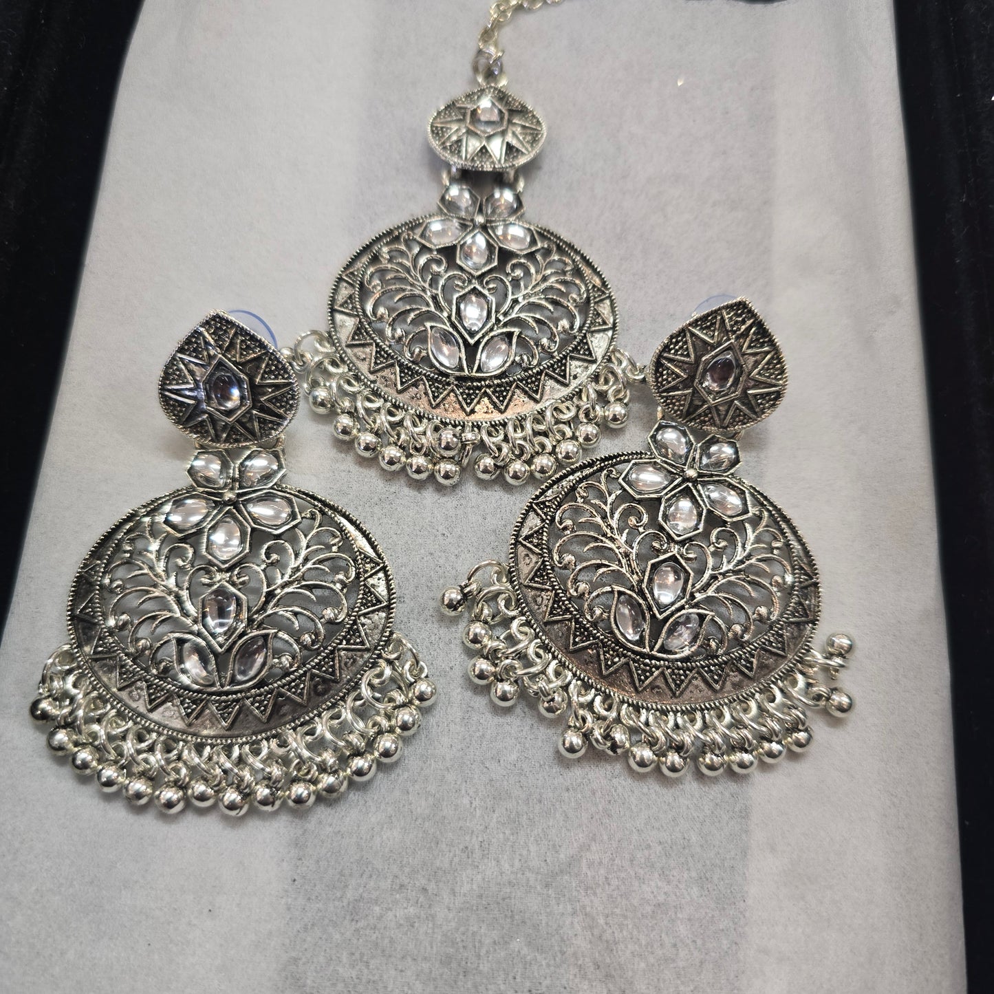 Beautiful designer oxidised earing and tikkah set