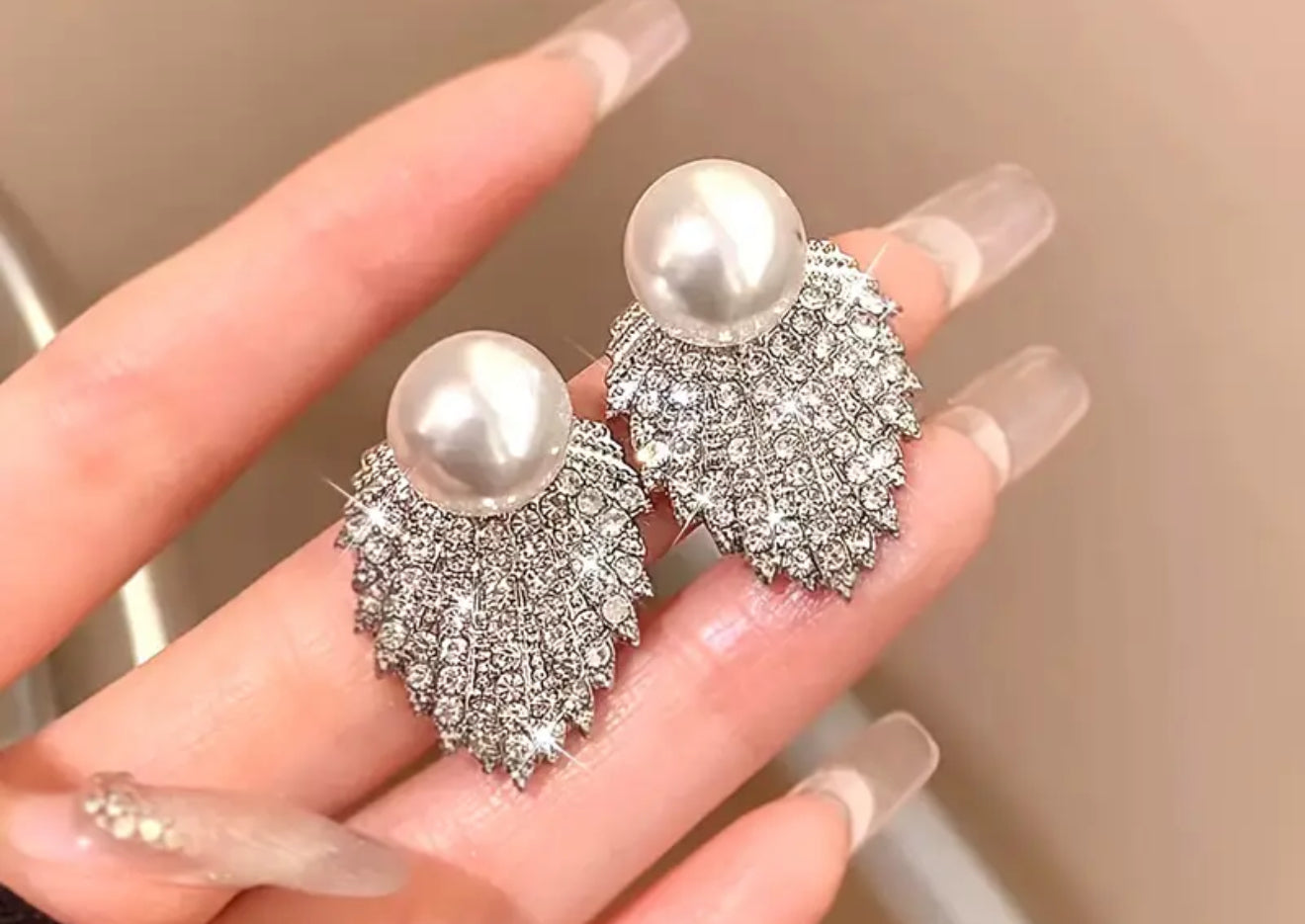 Beautiful designer pearl studs earrings