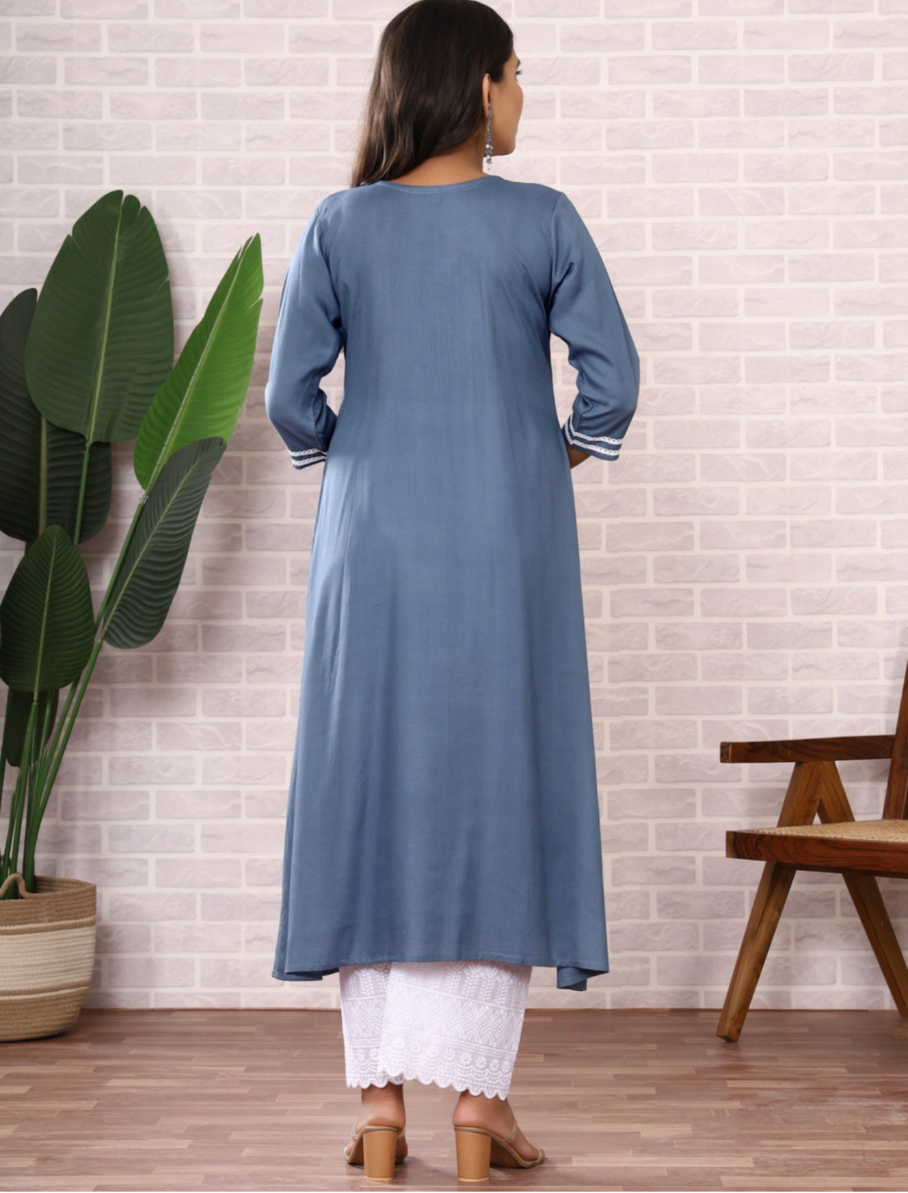 Beautiful designer lucknowi Embroidery Kurti with plazo