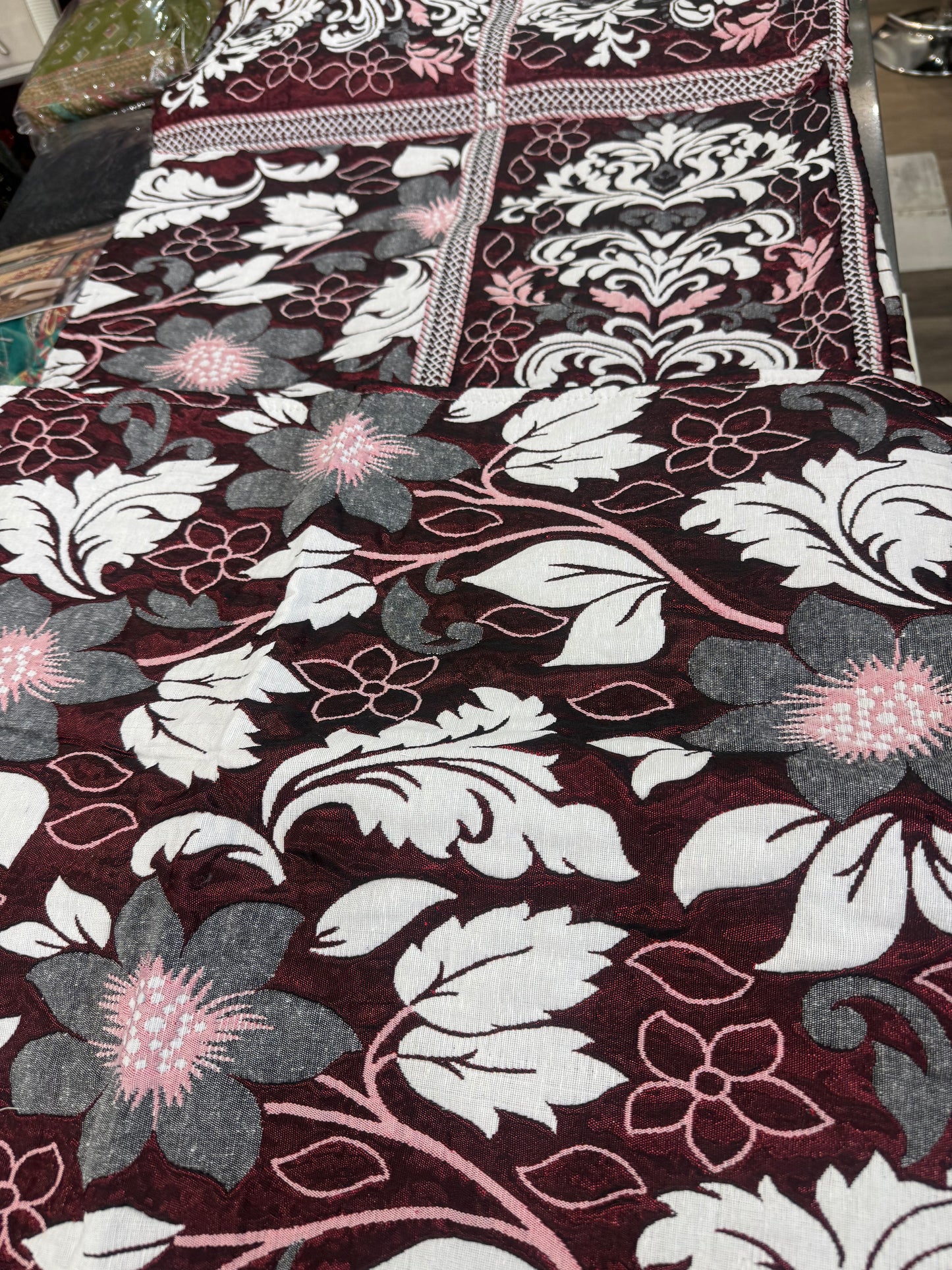 Beautiful designer reversible bedspread with matching pillowcase