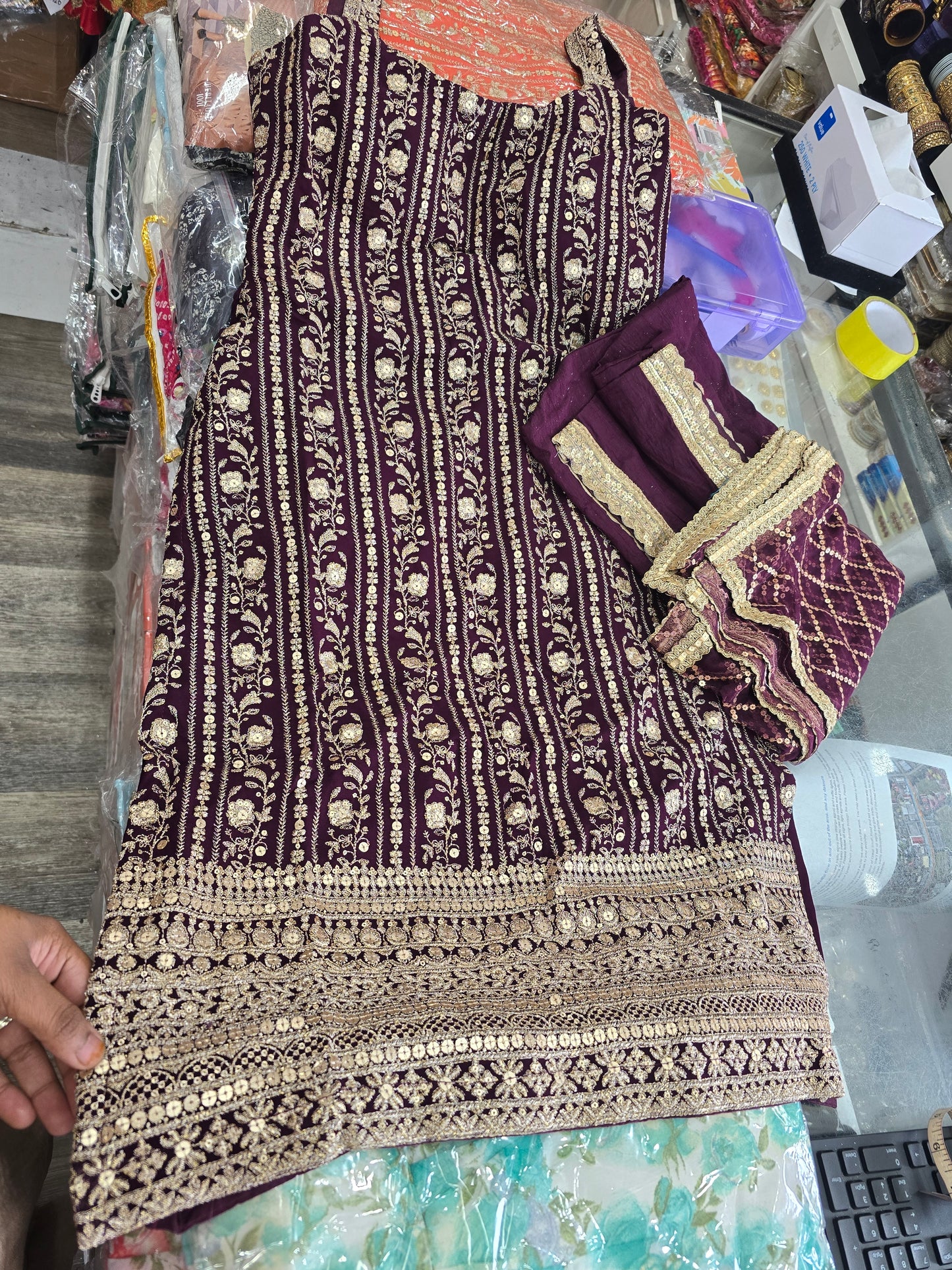 Beautiful designer Pakistani style suit