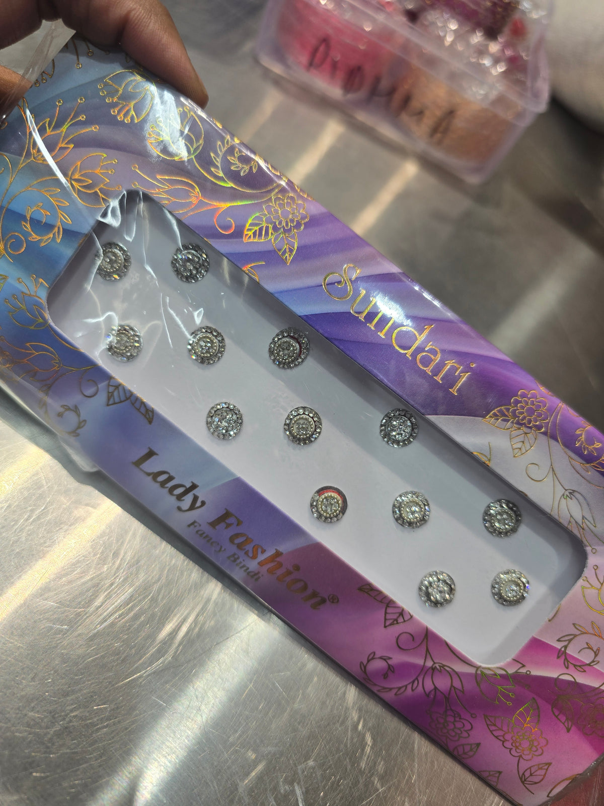 Beautiful designer bindi/tikka