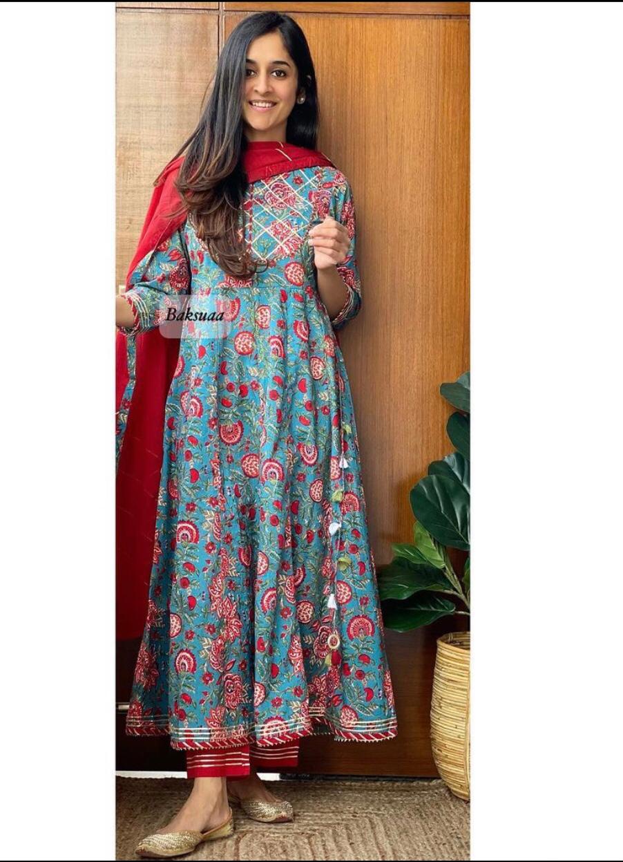 Beautiful designer flare Kurti pants & dupptta