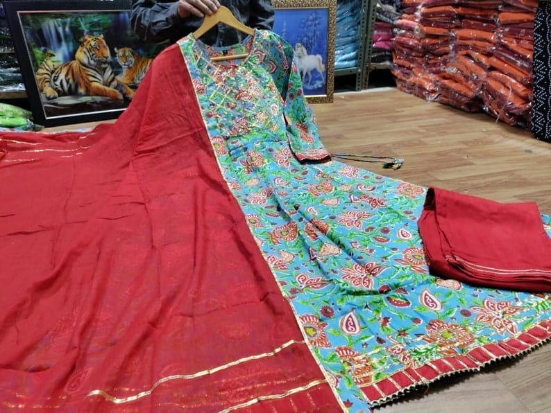 Beautiful designer flare Kurti pants & dupptta