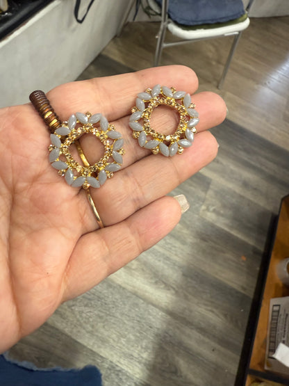 Beautiful designer studs earing