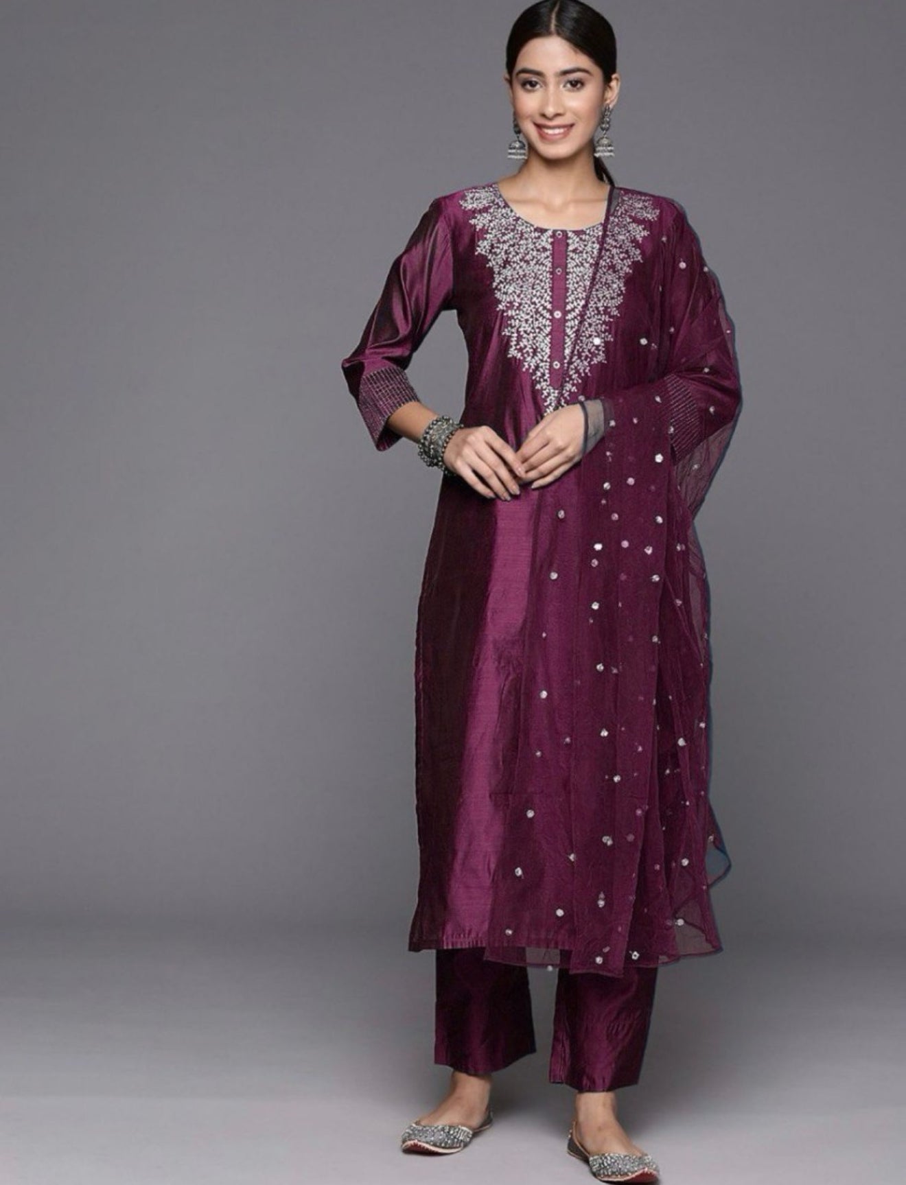 Beautiful designer Pakistani style suit