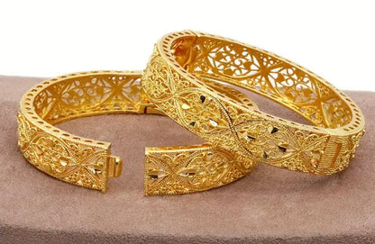 Beautiful designer gold plated Kara bangles set