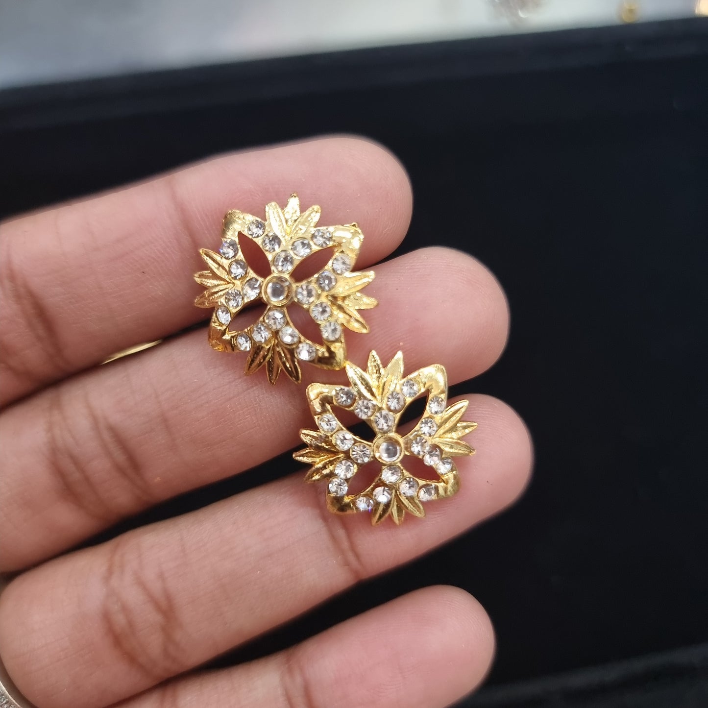 Beautiful gold plated stud earings