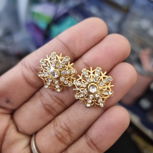 Beautiful gold plated stud earings