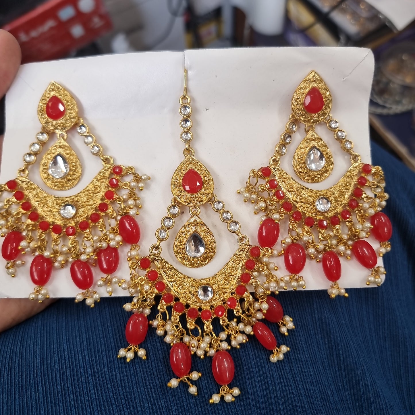 Beautiful designer oversize earing tikkah set