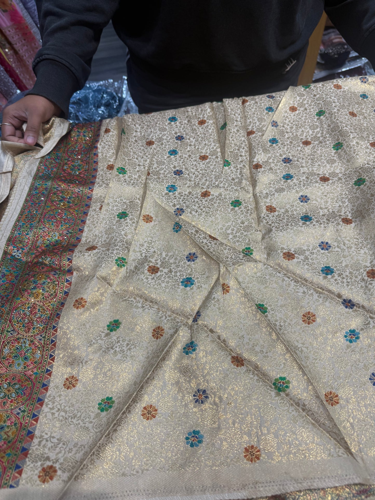 Beautiful designer Pure Kanni Silk Woven Sarees with Sabysachi Border