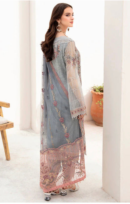 Beautiful designer Pakistani style suit