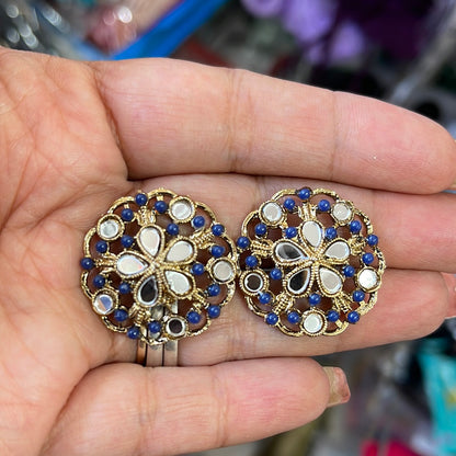 Beautiful designer studs earing