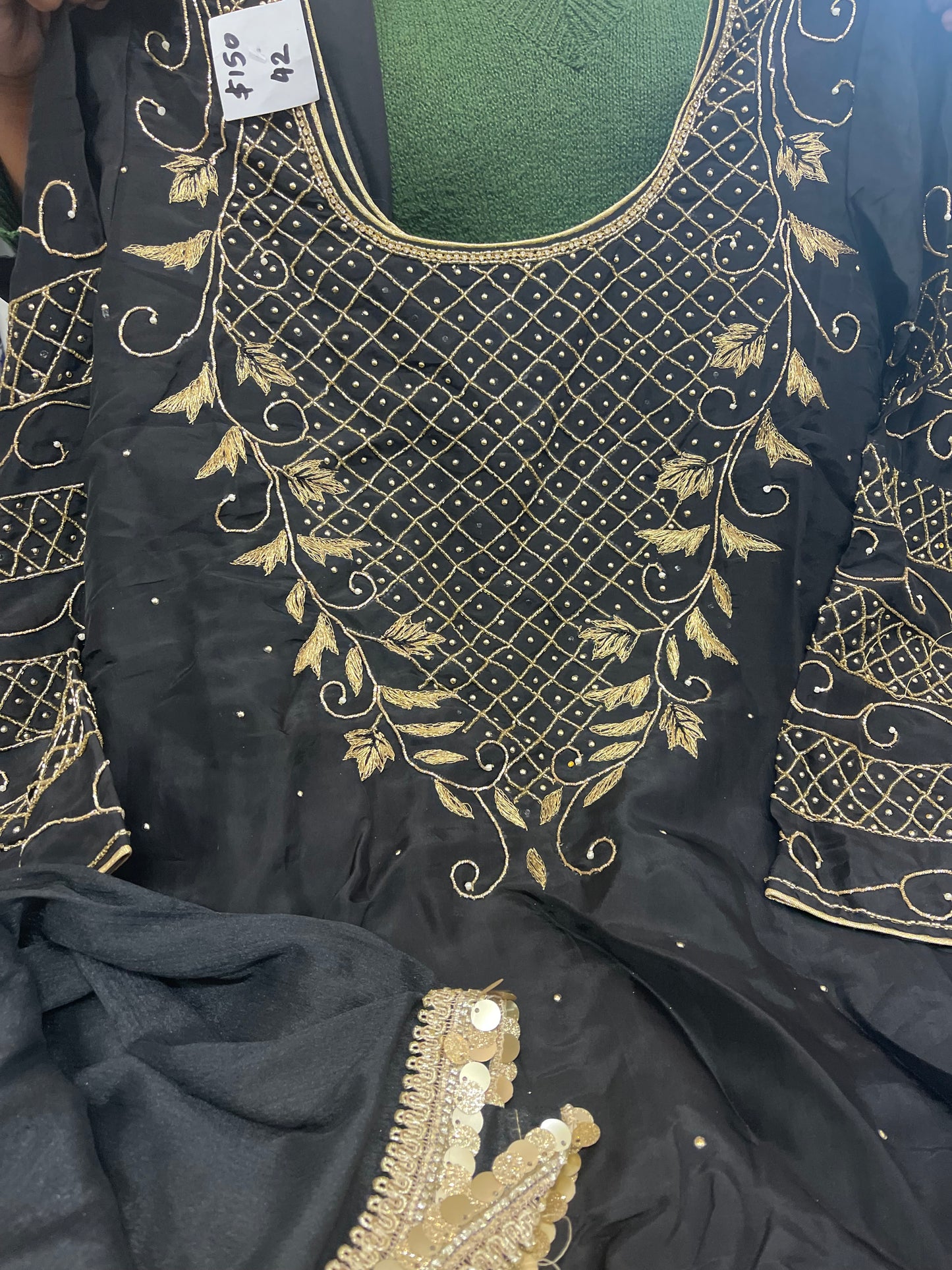 Beautiful designer Pakistani style suit