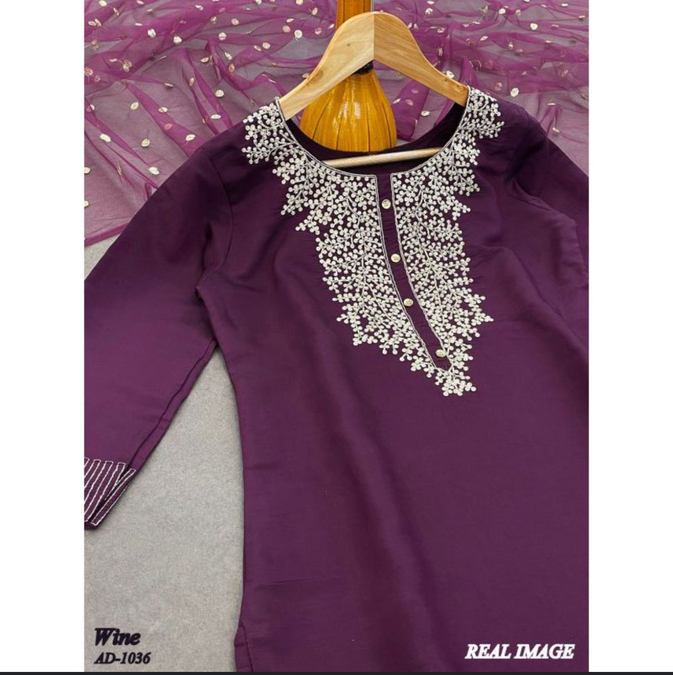 Beautiful designer Pakistani style suit