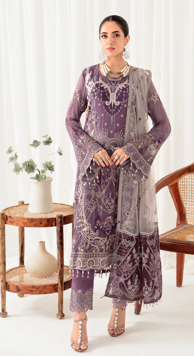 Beautiful designer Pakistani style suit