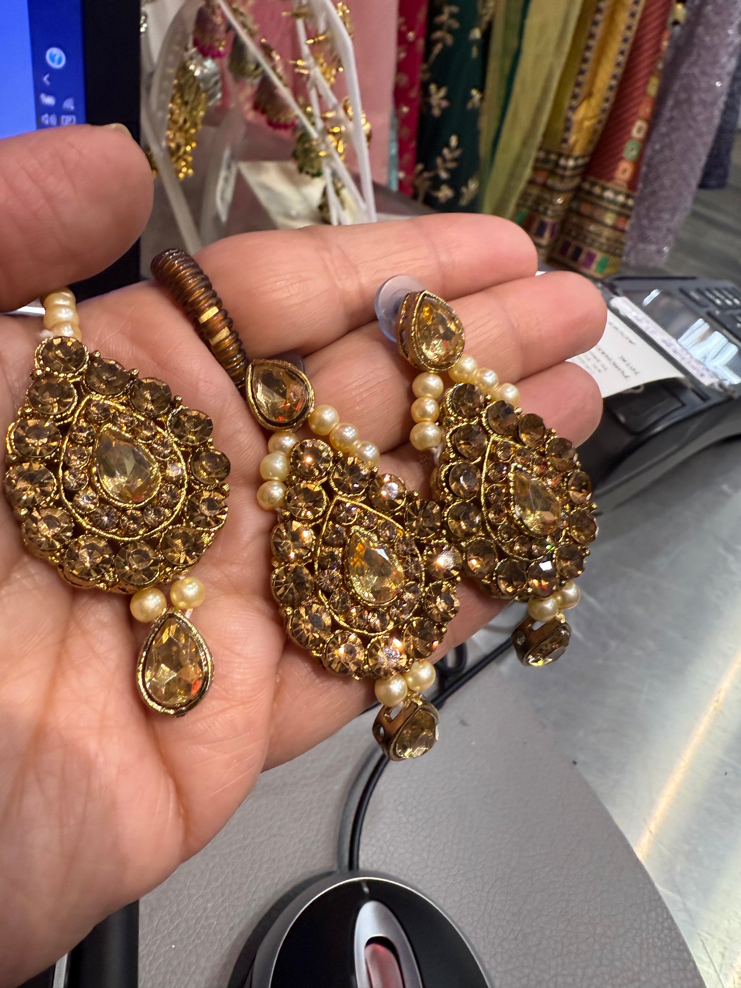 Beautiful designer earrings bindi