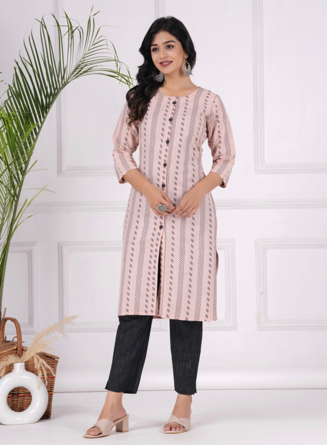 Beautiful designer kurti with pants