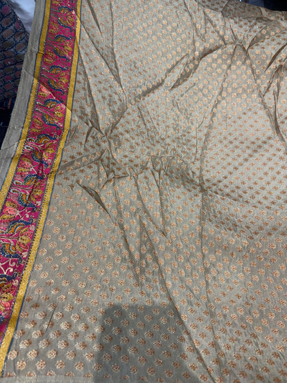 Beautiful designer Pure Kanni Silk Woven Sarees with Sabysachi Border
