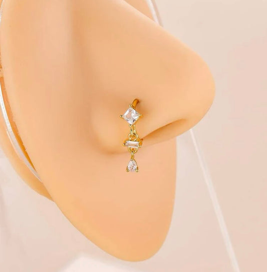 Beautiful designer stone nose ring