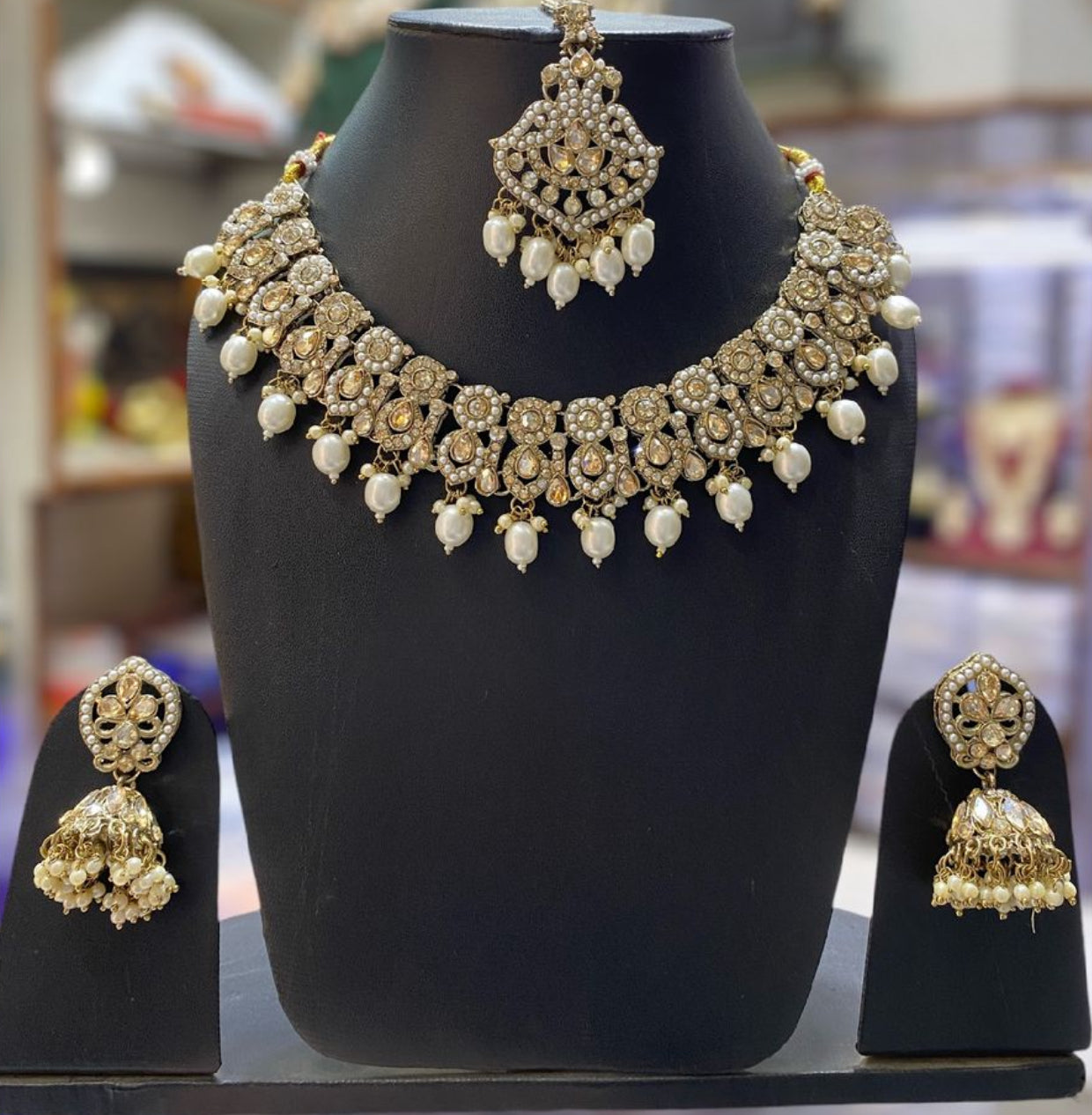 Beautiful designer necklace set