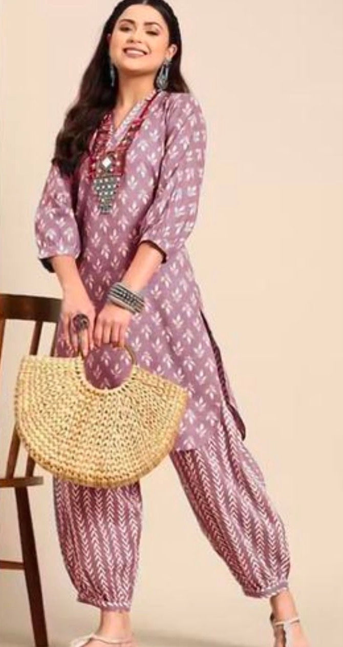 Beautiful designer Kurti pants