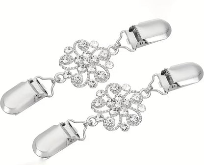 Adjustable brooch for kameez