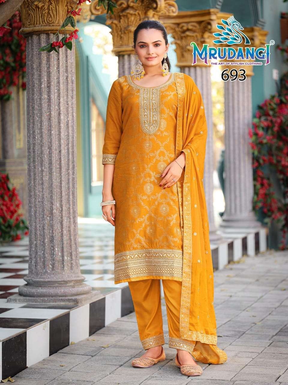 Beautiful designer Pakistani style suit