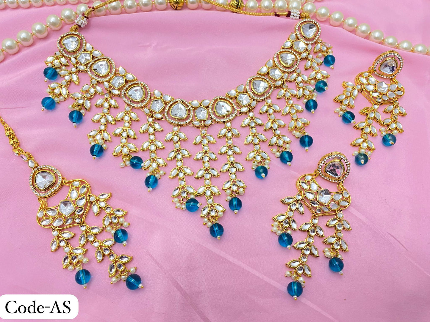 Beautiful designer kundan Necklace set