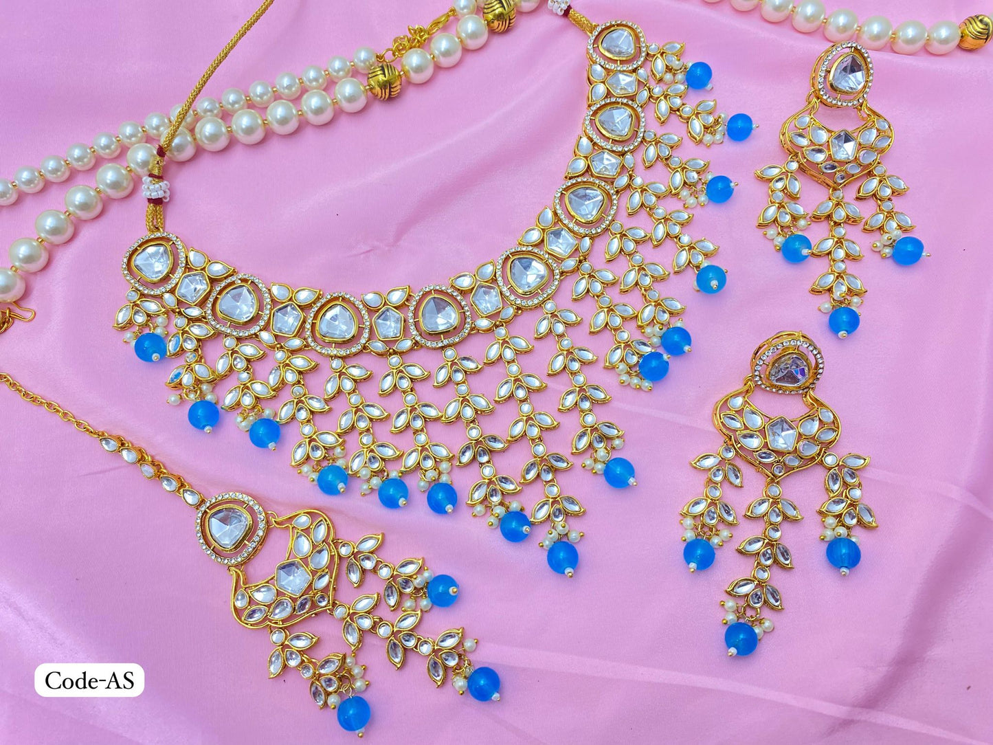 Beautiful designer kundan Necklace set