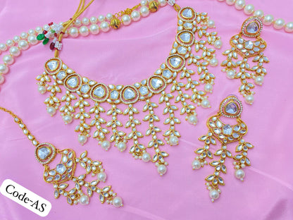 Beautiful designer kundan Necklace set