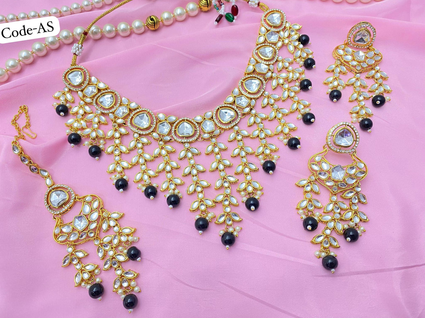 Beautiful designer kundan Necklace set