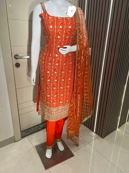 Beautiful designer Pakistani style suit