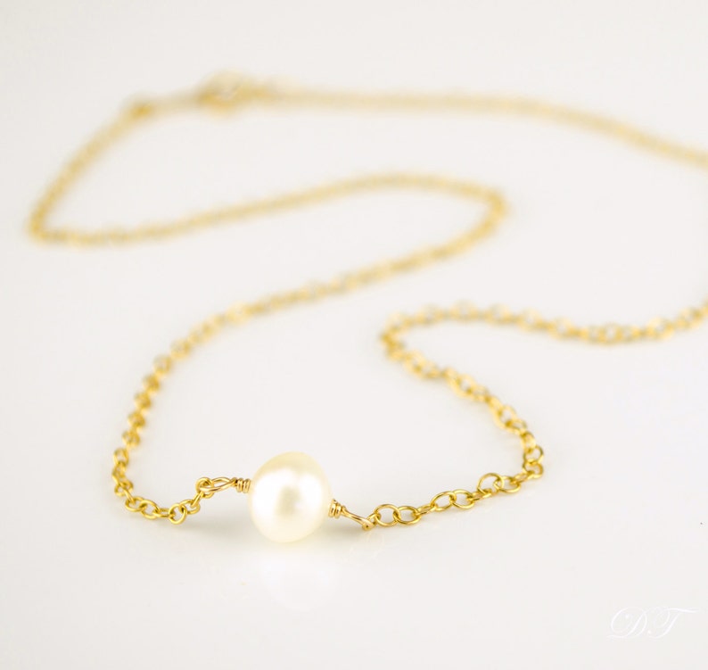 Beautiful Pearl chain