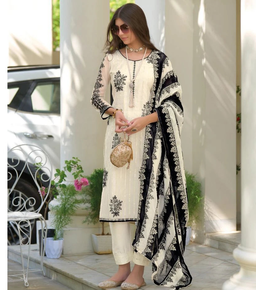 Beautiful designer Pakistani plazo suit