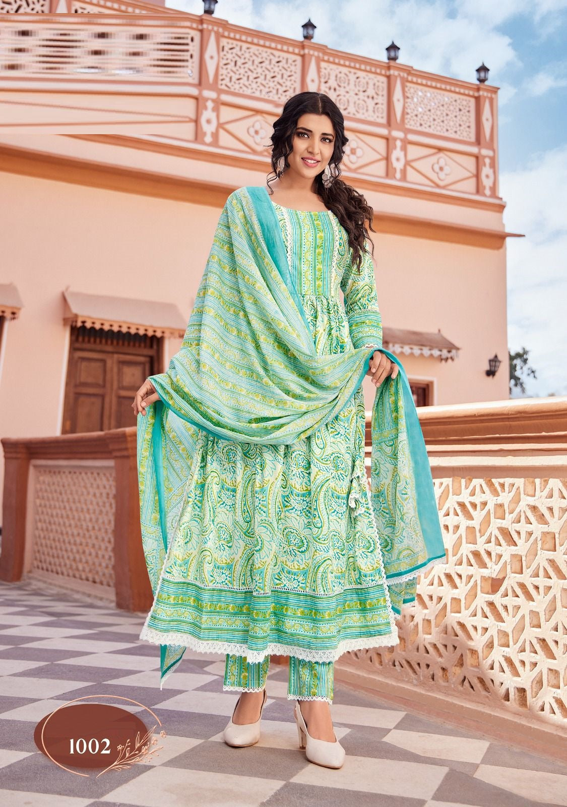 Beautiful designer nyra cut suit