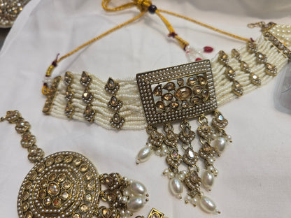 Beautiful designer  necklace set