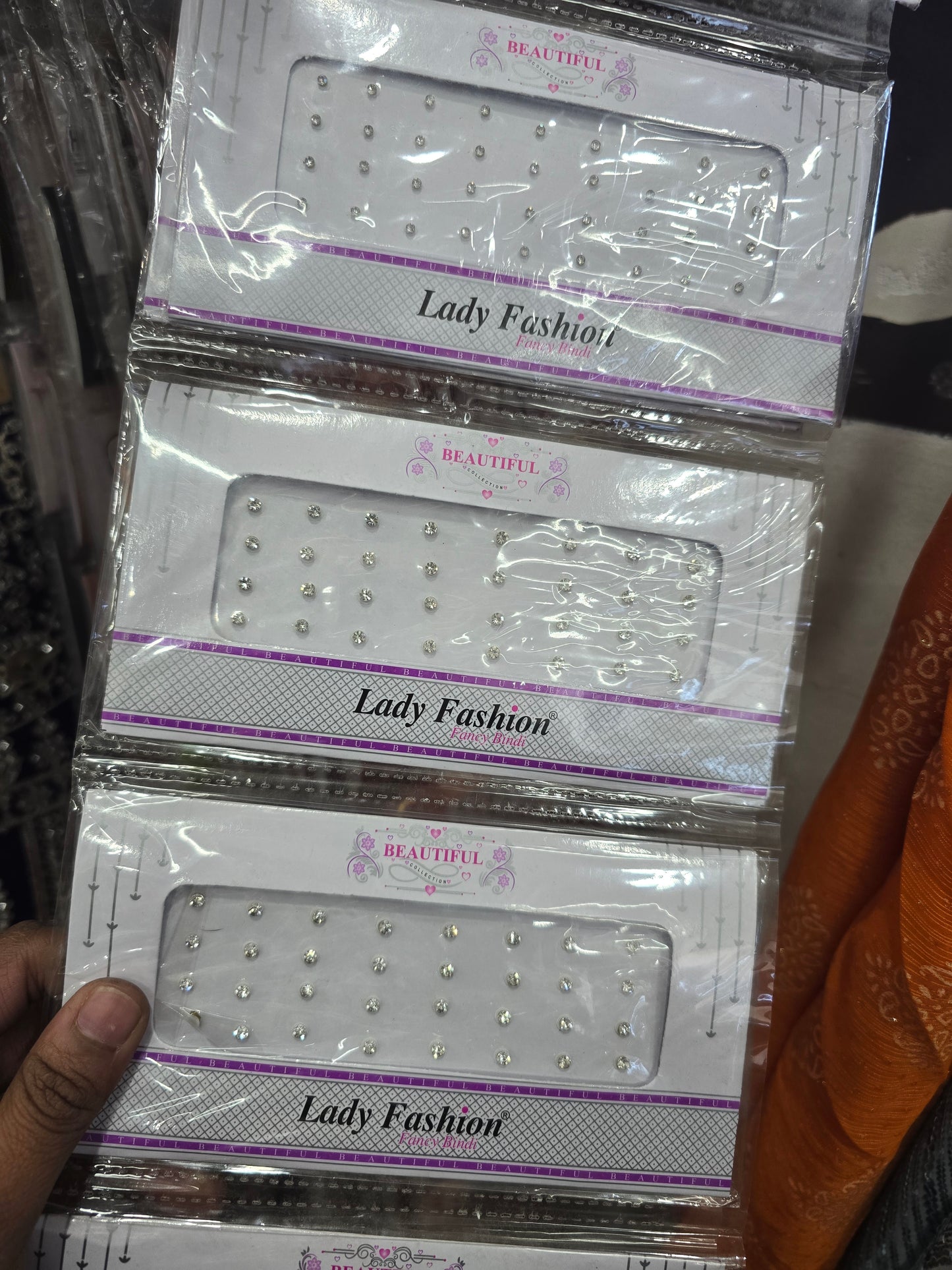 Beautiful designer bindi/tikka
