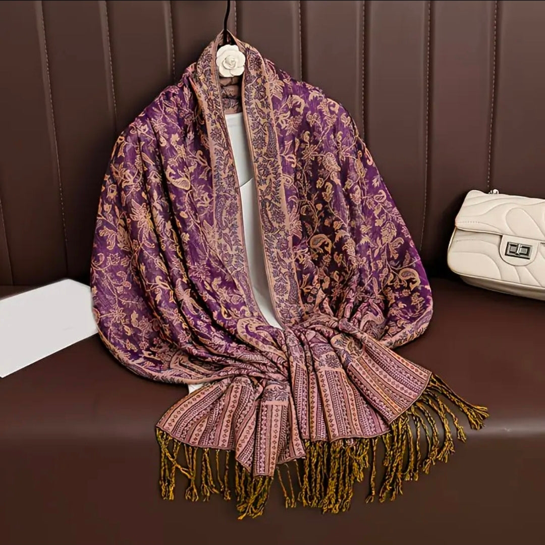 Beautiful designer woolen stroll/shawl