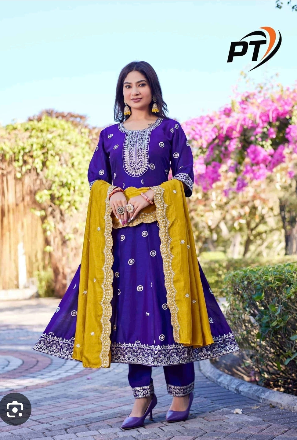 Beautiful designer Readymade Anarkali 3 Piece Suit
