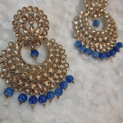 Beautiful designer earing with tikkah