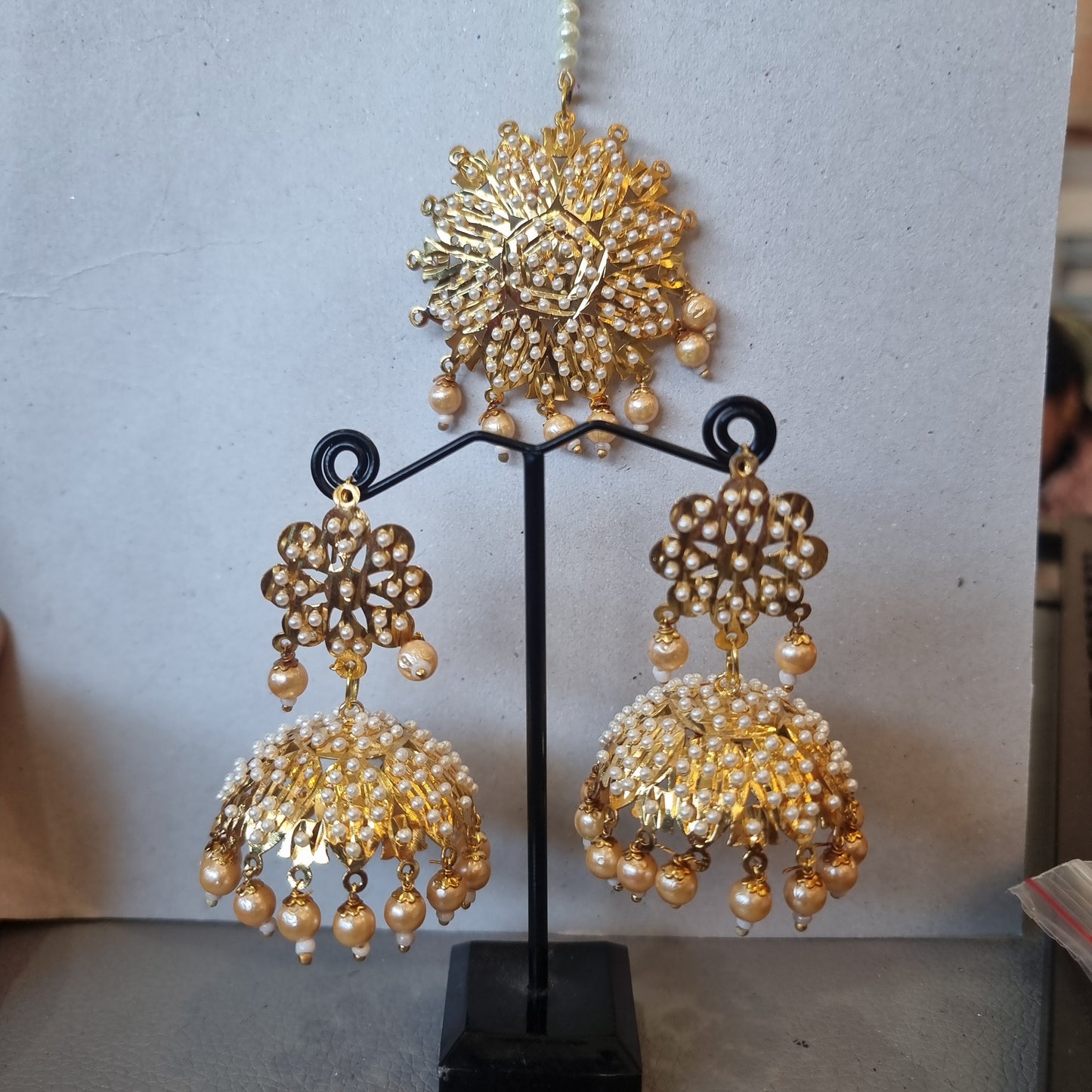 Beautiful designer traditional earing tikkah set