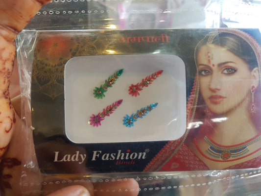 Beautiful designer bindi/tikka