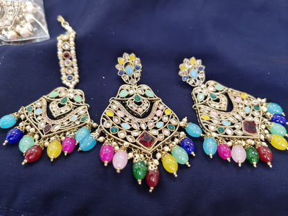 Beautiful designer polki earing tikka/bindi