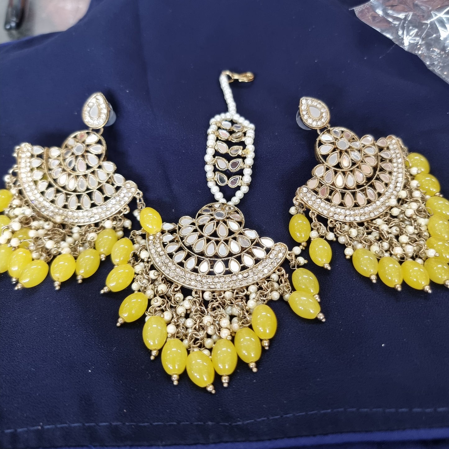 Beautiful designer mirror earing tikkah