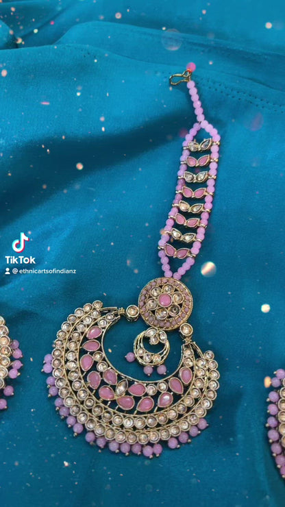 Beautiful designer oversized earing tikkah/bindi set