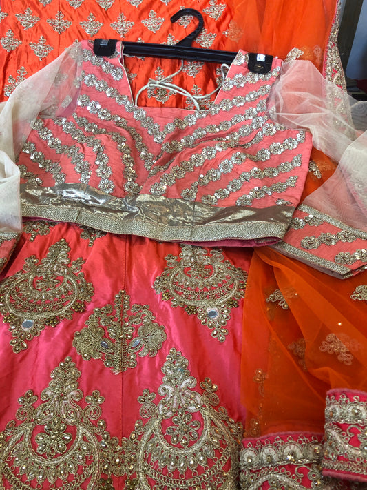 Beautiful designer ready made Lengha choli