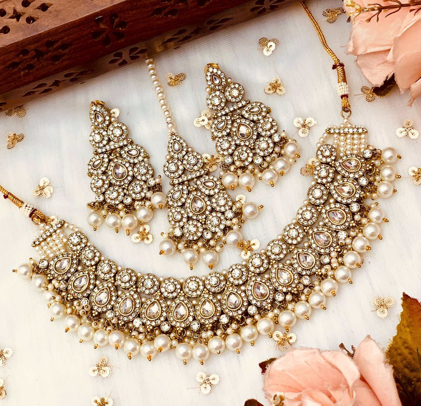 Beautiful designer Pakistani style necklace set