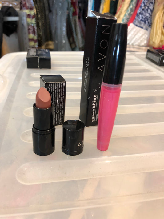 Beautiful designer lipstick & lip gloss combo