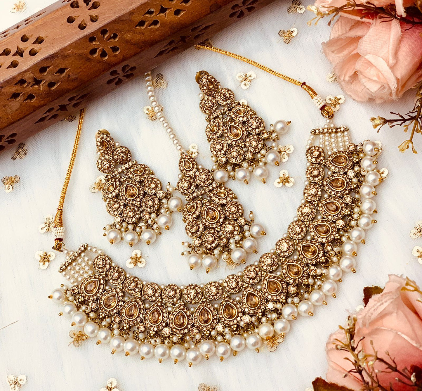 Beautiful designer Pakistani style necklace set